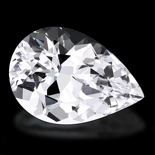 Single Danburite XDN514ae