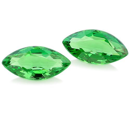 Pair Tsavorite TS13742aa
