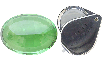 Tsavorite Garnet, Loup Top View